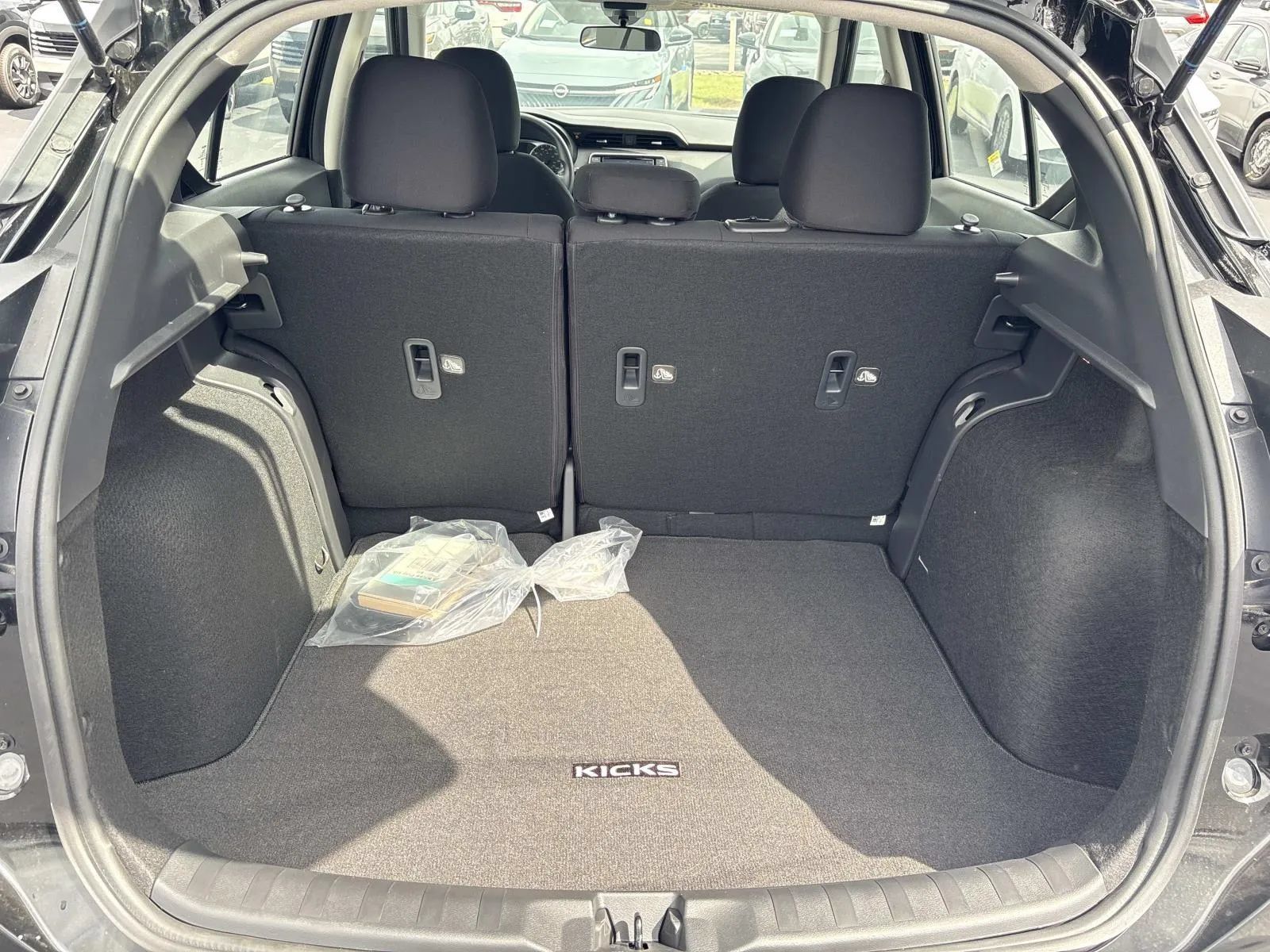 Used 2025 Nissan Kicks Play S FWD image 19