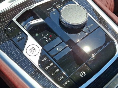 New 2027 BMW X6 xDrive40i AWD/4WD image 15
