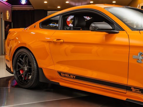 Used 2020 Ford Mustang GT Premium w/ GT Performance Package RWD image 22