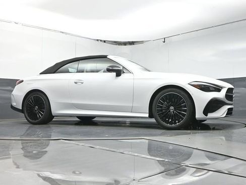 New 2026 Mercedes-Benz CLE 300 4MATIC Cabriolet image 35