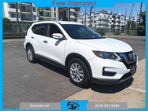 Used 2020 Nissan Rogue SV FWD image 1