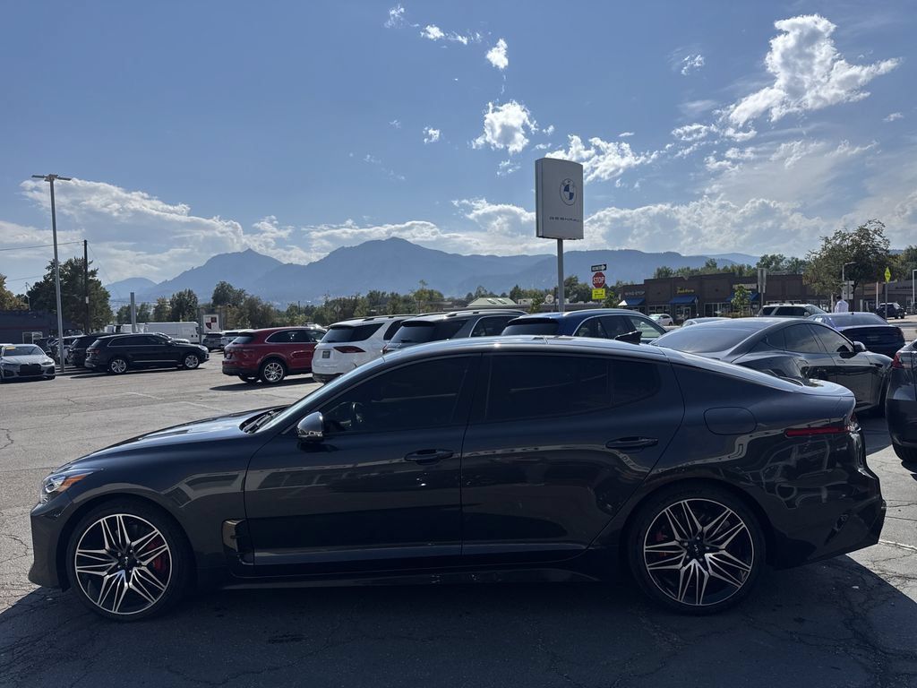 Used 2023 Kia Stinger GT2 AWD/4WD image 4