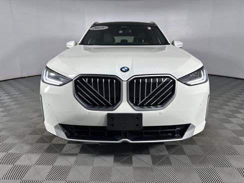 Used 2025 BMW X3 xDrive30i w/ Convenience Package image 2