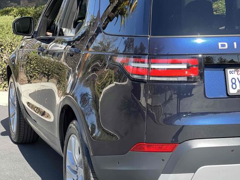 Used 2019 Land Rover Discovery HSE image 58