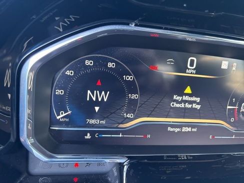 Used 2025 GMC Sierra 1500 Elevation w/ Preferred Package image 23