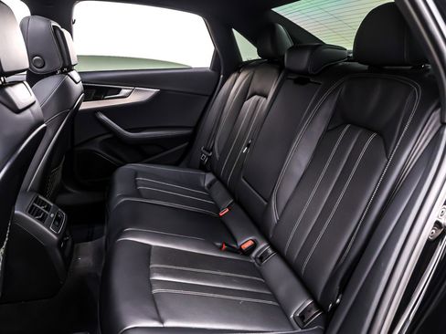 Used 2023 Audi A4 2.0T Premium Plus w/ Premium Plus Package image 9