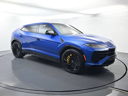 Used 2025 Lamborghini Urus SE AWD/4WD image 17