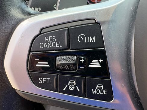 Used 2022 BMW 540i w/ M Sport Package RWD image 15