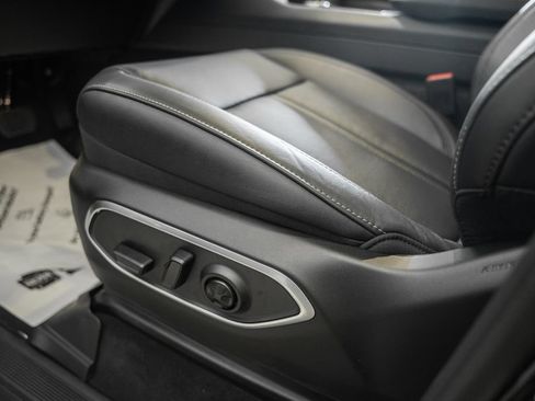 New 2026 Jeep Grand Wagoneer L Limited AWD/4WD image 37