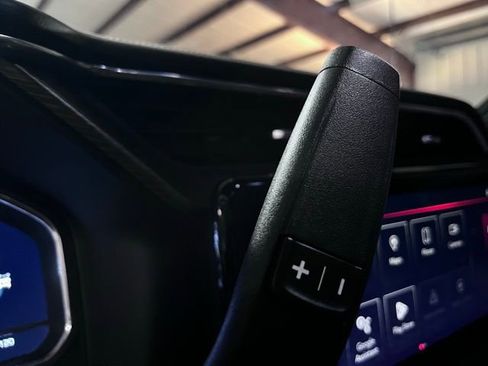 Used 2024 GMC Sierra 2500 Denali Ultimate image 30