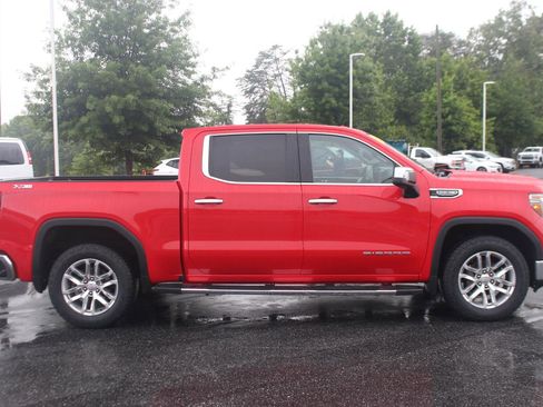 Used 2019 GMC Sierra 1500 SLT w/ SLT Premium Package AWD/4WD image 8