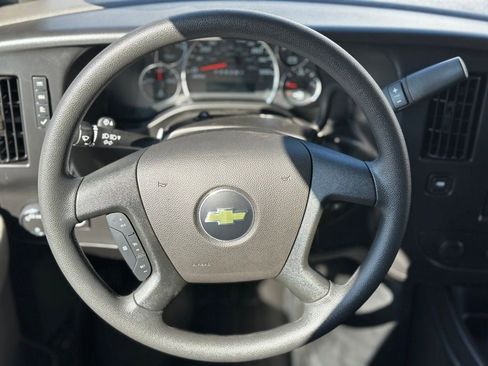 New 2025 Chevrolet Express 3500 LS image 3