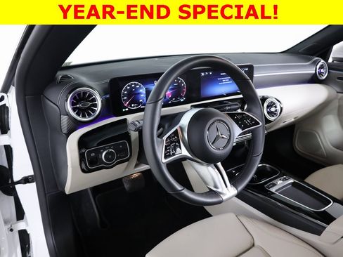 Used 2025 Mercedes-Benz CLA 250 4MATIC image 27