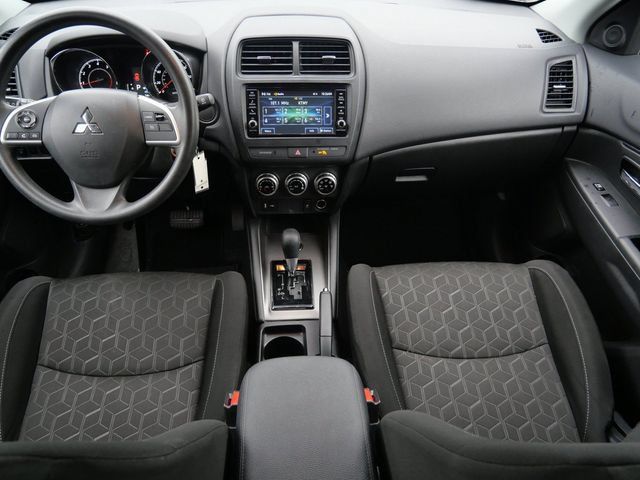 Used 2024 Mitsubishi Outlander Sport ES AWD/4WD image 14