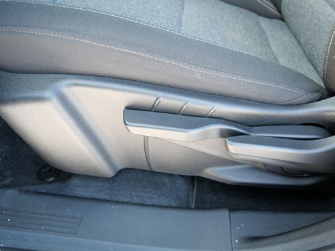 Used 2025 GMC Terrain Elevation image 20