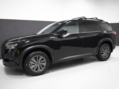 New 2026 Nissan Pathfinder SV AWD/4WD image 2