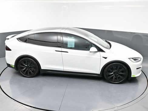 Used 2023 Tesla Model X image 38
