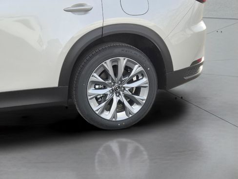 New 2026 MAZDA CX-90 Plug-In Hybrid w/ Preferred image 27