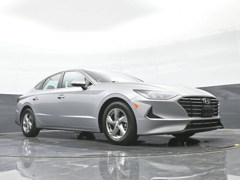Certified 2023 Hyundai Sonata SE w/ Cargo Package FWD image 41