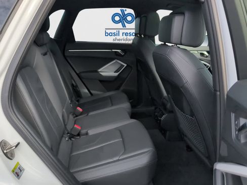 Used 2024 Audi Q3 2.0T Premium image 23