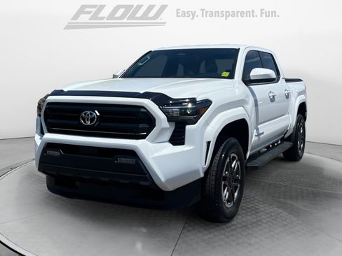 Used 2025 Toyota Tacoma SR5 RWD image 4