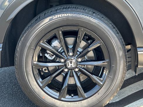Used 2025 Honda CR-V Sport image 12