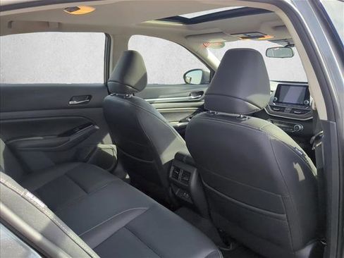 Used 2022 Nissan Altima 2.5 SL image 17