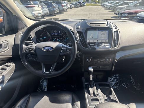 Used 2017 Ford Escape Titanium AWD/4WD image 2