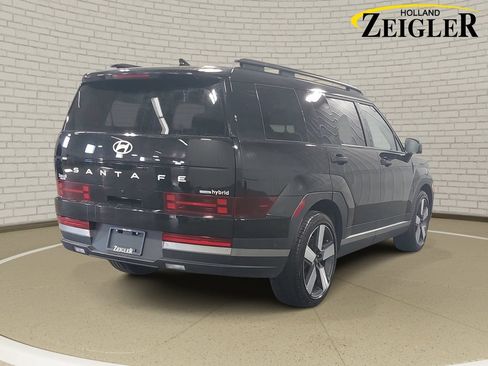 Certified 2026 Hyundai Santa Fe Limited AWD/4WD image 5