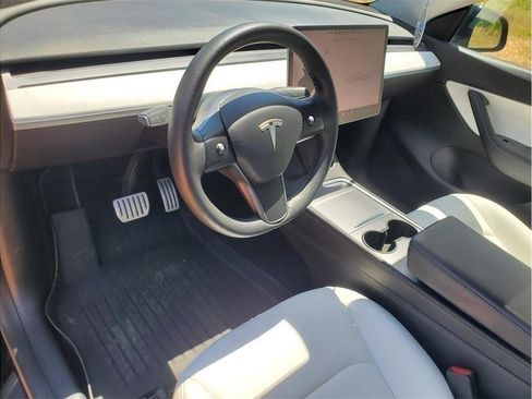 Used 2021 Tesla Model Y Performance AWD/4WD image 17