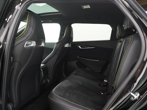 Used 2023 Kia EV6 GT AWD/4WD image 17