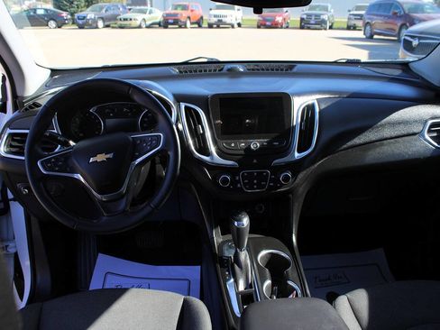 Used 2019 Chevrolet Equinox LT image 11