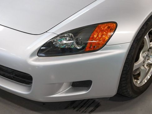 Used 2002 Honda S2000 image 39