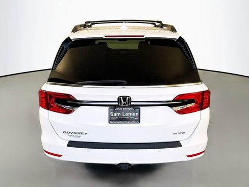 Used 2022 Honda Odyssey Elite image 6