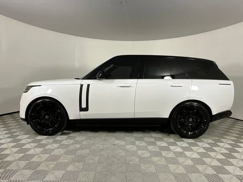 Certified 2024 Land Rover Range Rover SE AWD/4WD image 2