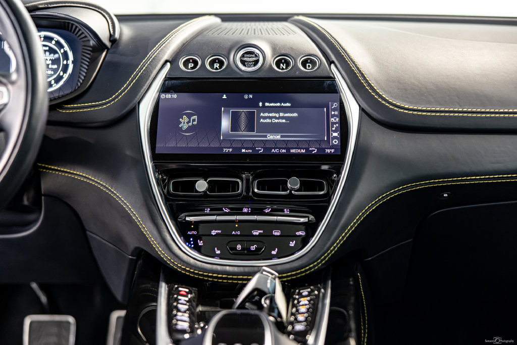 Used 2022 Aston Martin DBX AWD/4WD image 41