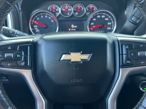 Used 2021 Chevrolet Silverado 1500 LT w/ Z71 Off-Road Package image 22