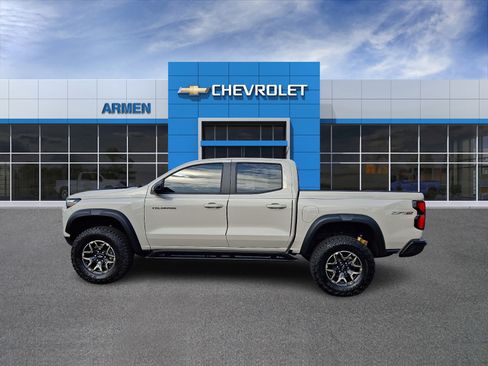 Certified 2026 Chevrolet Colorado ZR2 w/ Technology Package AWD/4WD image 8