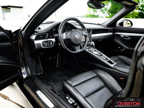 Used 2015 Porsche 911 Targa 4S AWD/4WD image 13