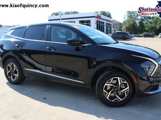 Certified 2025 Kia Sportage LX AWD/4WD video 1