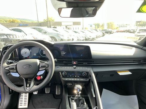 New 2025 Hyundai Elantra N image 16