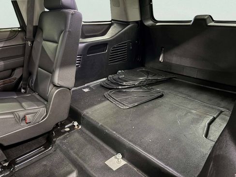Used 2019 Chevrolet Tahoe 4WD image 15