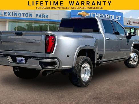 Used 2024 GMC Sierra 3500 Denali w/ Denali Reserve Package AWD/4WD image 12