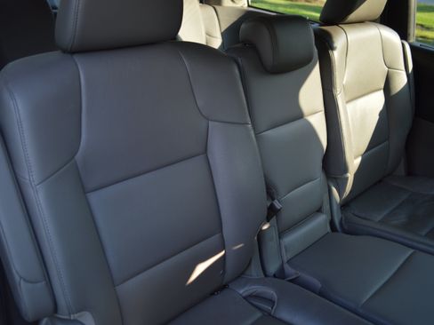 Used 2016 Honda Odyssey Touring Elite image 33