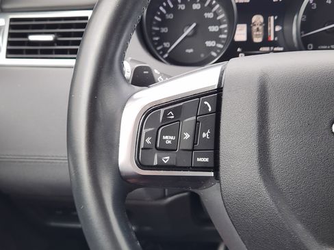 Used 2016 Land Rover Discovery Sport HSE image 28