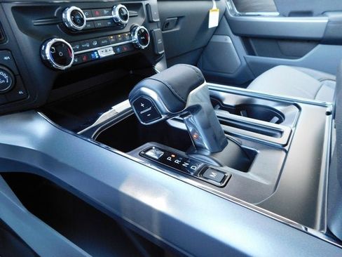 New 2025 Ford F150 Lariat w/ Equipment Group 501A Mid image 27