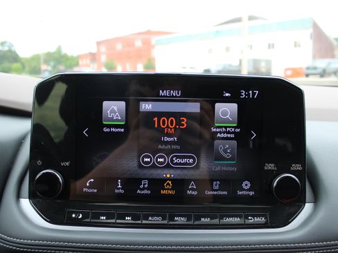 Certified 2023 Nissan Rogue SL w/ SL Premium Package AWD/4WD image 18