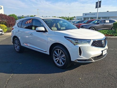 Certified 2023 Acura RDX AWD w/ Technology Package image 3