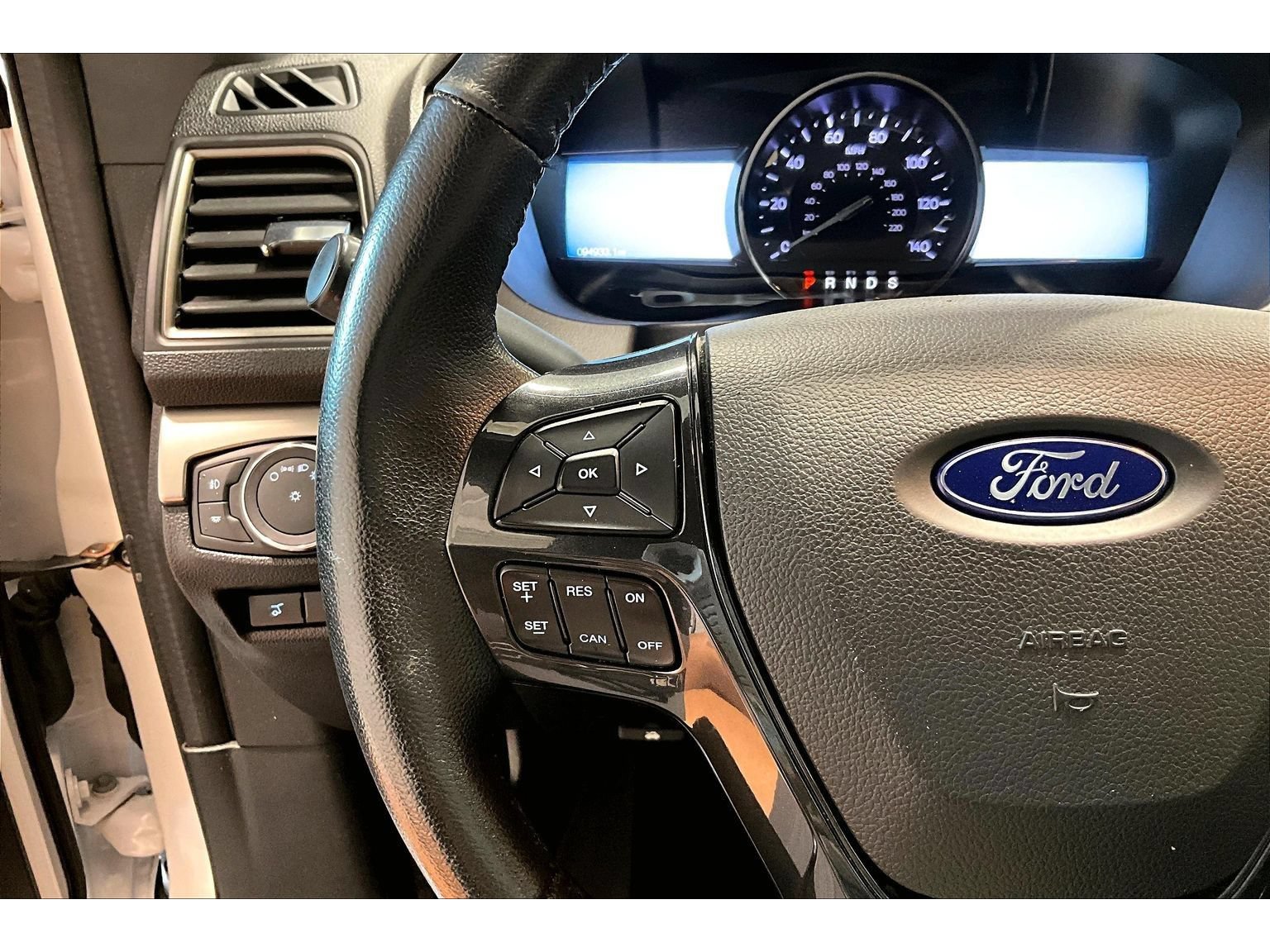 Used 2019 Ford Explorer XLT w/ Equipment Group 201A AWD/4WD image 10