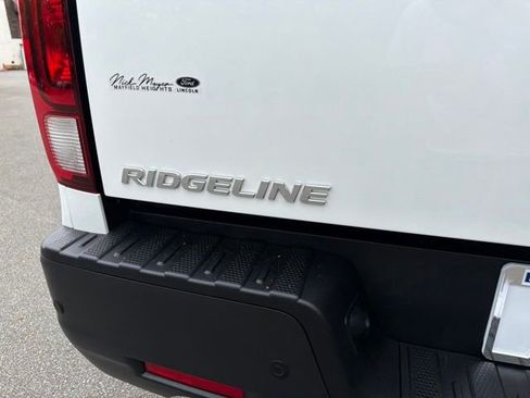 Used 2021 Honda Ridgeline Black Edition image 21